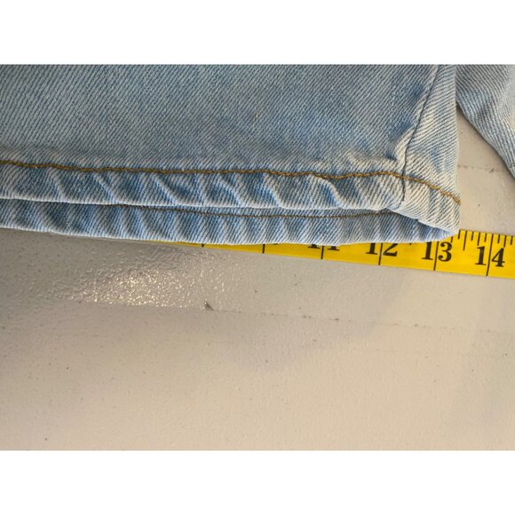 Levis Classic Fit Denim Shorts Size 16 Miss Light Wash Womems - Picture 11 of 11